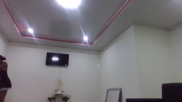 Snapshot of sweets_80 chatting on 04/25/26, 02:25 sweets 80 online show from 04/25/26, 02:25