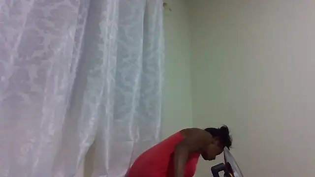 sweets 80 online show from 10/17/25, 08:43