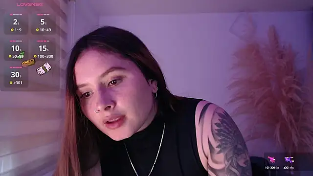 Snapshot of Abby_gaiil chatting on 10/14/25, 03:56 Abby gaiil online show from 10/14/25, 03:56