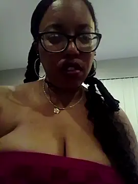 Snapshot of KittyKayla chatting on 10/09/25, 04:57 KittyKayla online show from 10/09/25, 04:57
