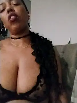 KittyKayla online show from 11/06/25, 03:32