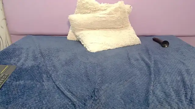 NathaliaSmith3x online show from 10/24/25, 04:11