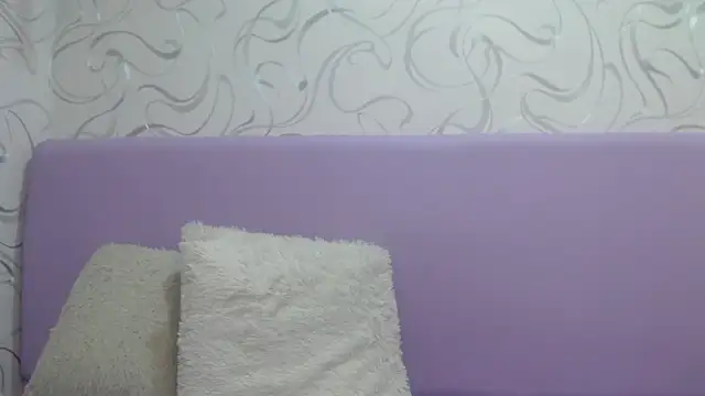 NathaliaSmith3x online show from 11/21/25, 04:00