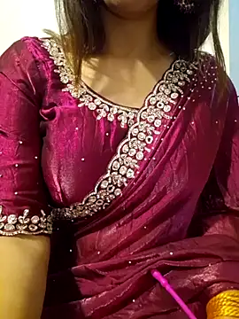 Snapshot of MIss-Naina chatting on 02/24/25, 05:53 MIss-Naina online show from 02/24/25, 05:53