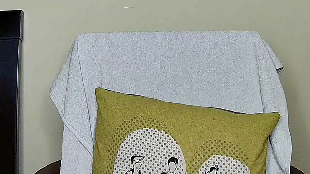 MIss-Naina online show from 10/29/25, 05:56