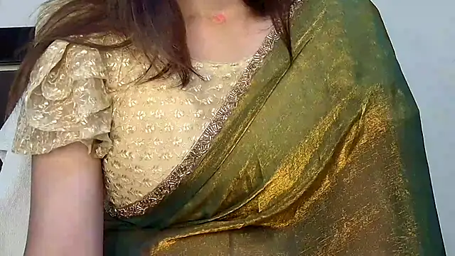 MIss-Naina online show from 11/20/25, 06:25