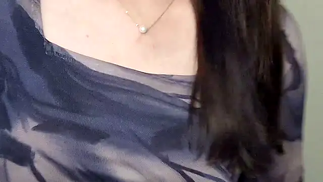 MIss-Naina online show from 12/23/25, 08:02