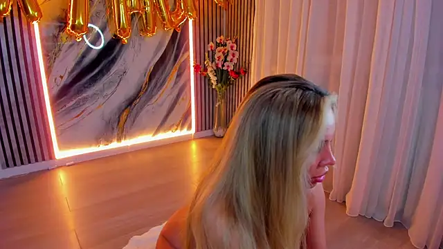 VivienCarter online show from 04/04/26, 02:29