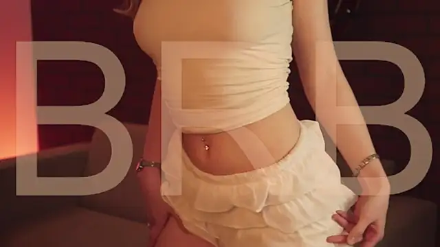 EllieCutes online show from 12/16/25, 07:34