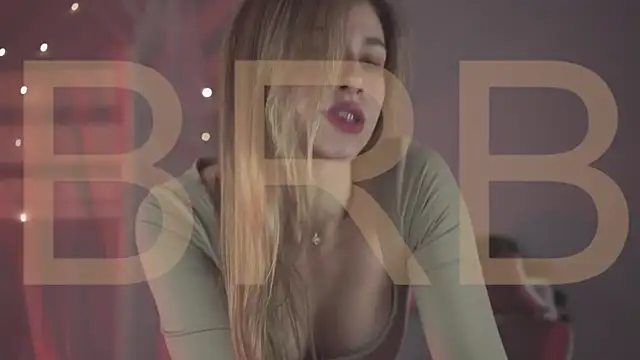 EllieCutes online show from 11/23/25, 08:24