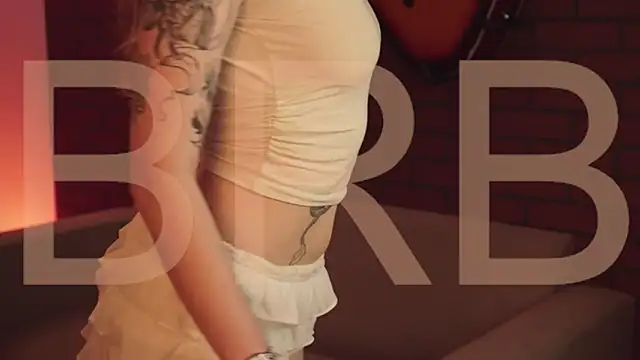 EllieCutes online show from 11/02/25, 08:19