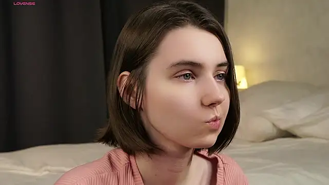 MeghanElson online show from 03/27/26, 02:07