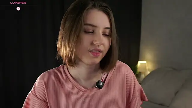 MeghanElson online show from 05/06/26, 01:59