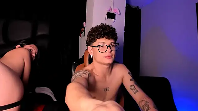 LexieandNate online show from 03/03/25, 09:02