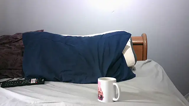 busty-bella1 online show from 11/03/25, 11:58