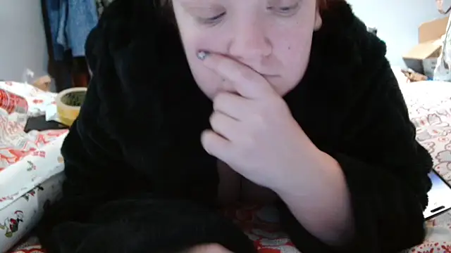 busty-bella1 online show from 12/15/25, 11:27