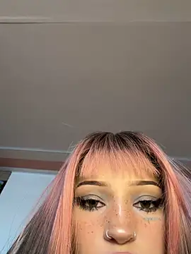 madelinexx online show from 03/27/26, 12:06