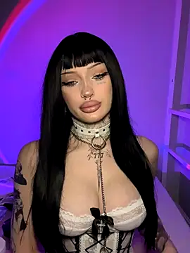 madelinexx online show from 11/11/25, 02:34