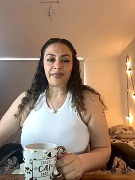 Elizabeth Dupont online show from 11/16/25, 05:17