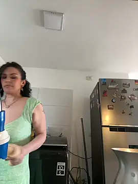 Elizabeth Dupont online show from 11/26/25, 08:09