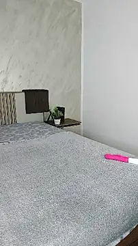 AliyaWade  online show from 04/15/26, 07:58