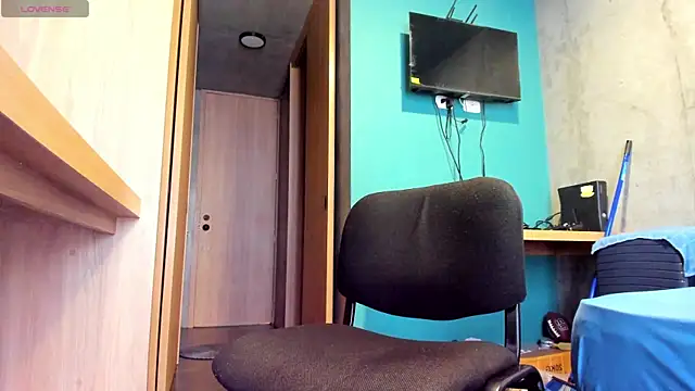 Huge latin cock online show from 07/10/26, 09:26