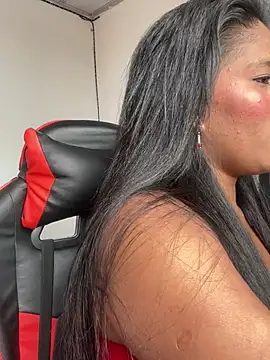 hurren pasha online show from 12/04/24, 07:39