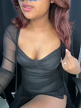 Snapshot of bad_diva chatting on 02/06/25, 06:29 bad diva online show from 02/06/25, 06:29