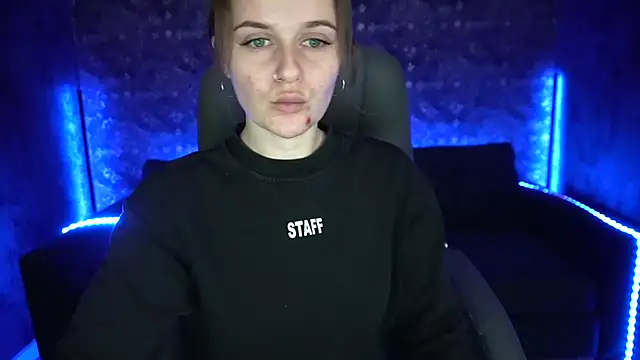 MaribelRiverr  online show from 03/04/25, 12:33