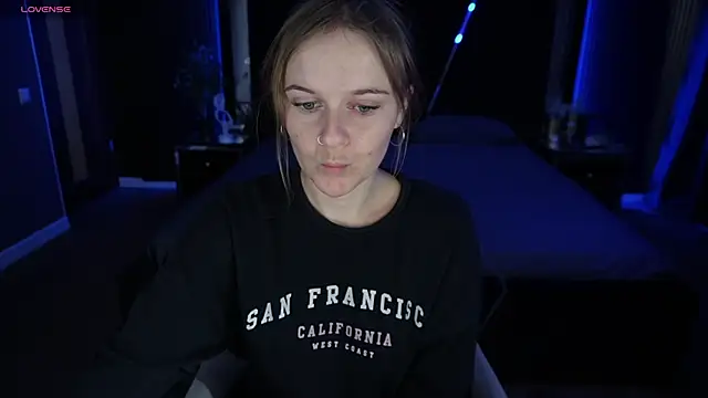 MaribelRiverr  online show from 09/27/25, 05:35