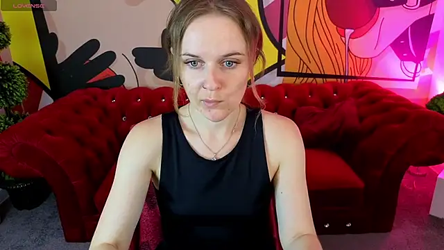 Snapshot of MaribelRiverr_ chatting on 06/09/26, 05:19 MaribelRiverr online show from 06/09/26, 05:19