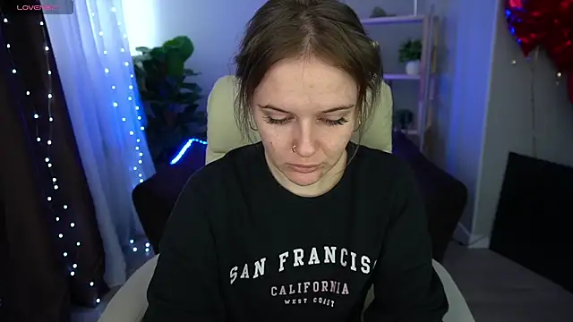 MaribelRiverr  online show from 03/11/25, 06:52