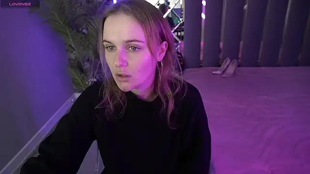 MaribelRiverr  online show from 11/02/25, 06:29