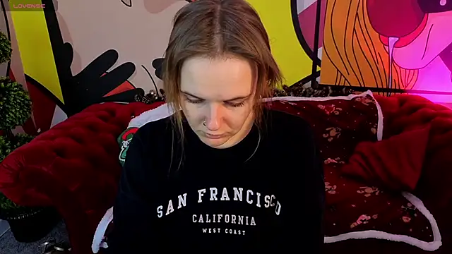 MaribelRiverr  online show from 12/15/25, 06:41