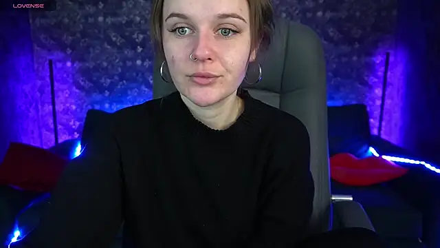 MaribelRiverr  online show from 02/25/25, 06:25