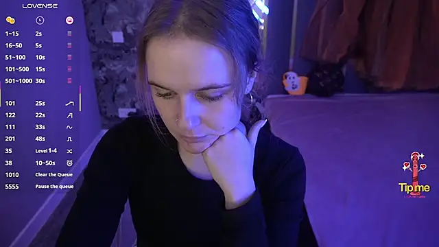 MaribelRiverr  online show from 11/01/25, 06:51