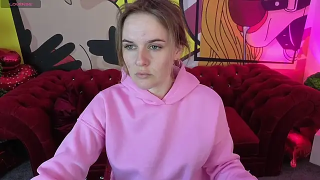 MaribelRiverr  online show from 04/14/26, 05:34