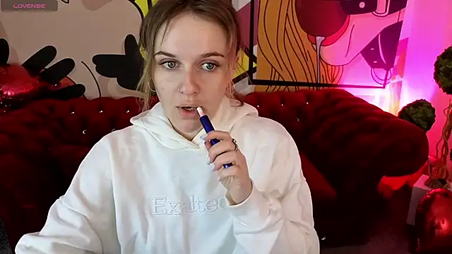 MaribelRiverr  online show from 03/27/26, 06:33