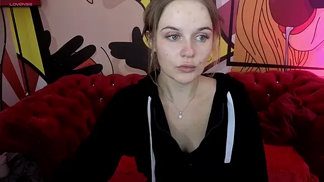 Snapshot of MaribelRiverr_ chatting on 07/11/26, 06:24 MaribelRiverr online show from 07/11/26, 06:24