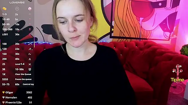 MaribelRiverr  online show from 11/17/25, 12:09