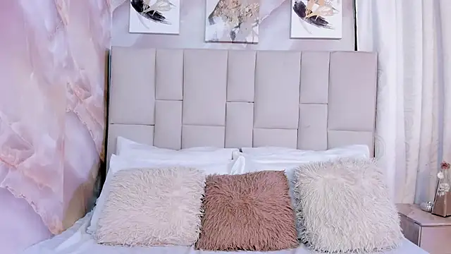 Snapshot of Jaslyn__Smith chatting on 02/25/26, 05:02 Jaslyn Smith online show from 02/25/26, 05:02