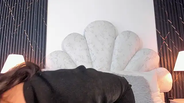 Jaslyn  Smith online show from 04/10/26, 05:20