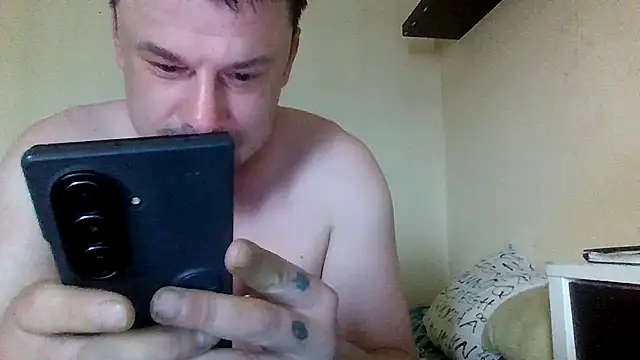 Snapshot of suka190388 chatting on 10/08/25, 11:34 suka190388 online show from 10/08/25, 11:34