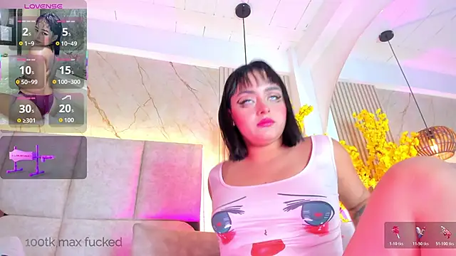 KimVelezz online show from 04/07/26, 12:40