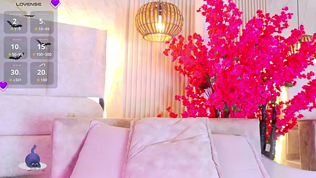 KimVelezz online show from 07/02/26, 07:09