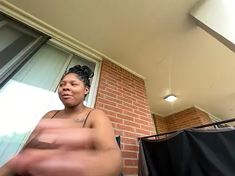 exotic  couple online show from 06/05/26, 09:42