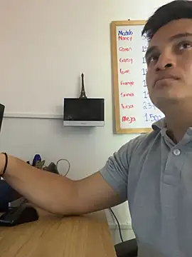 ahntony  69 online show from 04/05/26, 10:05