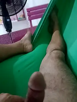 Snapshot of medaseucuzinho chatting on 11/06/25, 10:58 medaseucuzinho online show from 11/06/25, 10:58