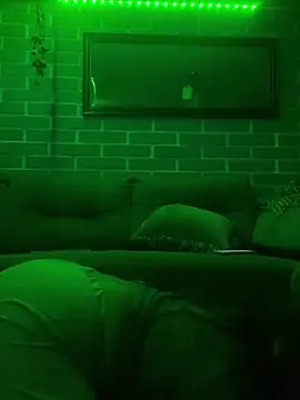 manelinda7 online show from 02/27/25, 08:24