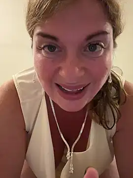 Snapshot of Lombada chatting on 02/26/26, 06:02 Lombada online show from 02/26/26, 06:02